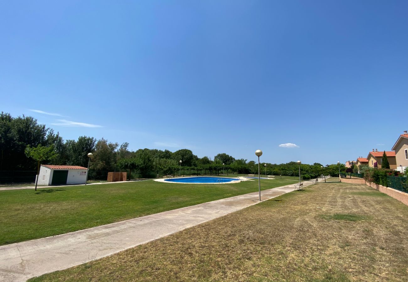 Casa adossada en Torroella de Montgri - Daró 3D 49 - modern, piscina, casa d'angle, a 250m de la platja
