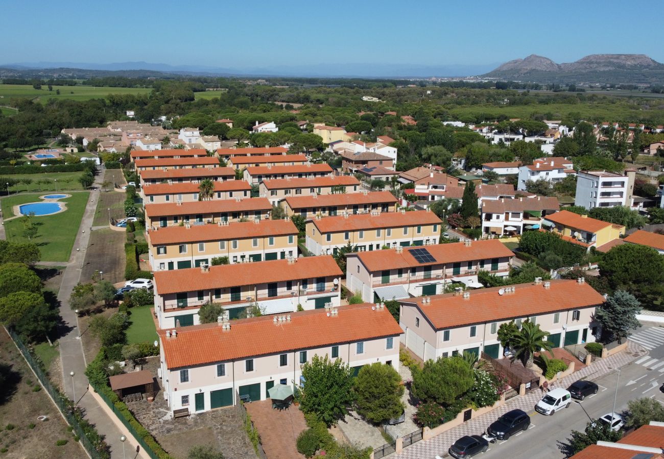 Haus in Torroella de Montgri - Daró 3D 48 - 50 m vom Strand, Klimaanlage, WLAN und Parkplatz