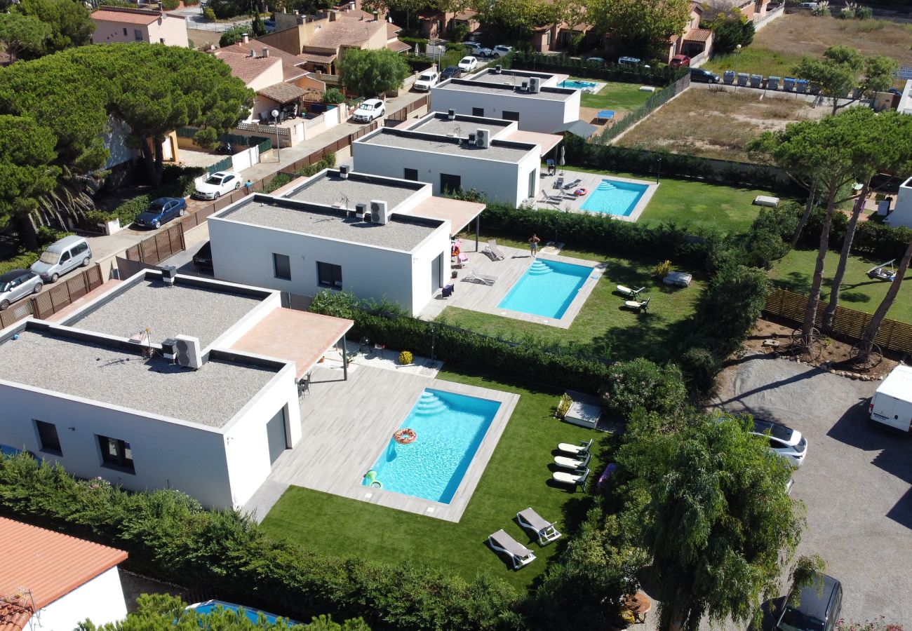 Villa in Torroella de Montgri - Olivera Haus mit privaten Pool, Klima und WLAN