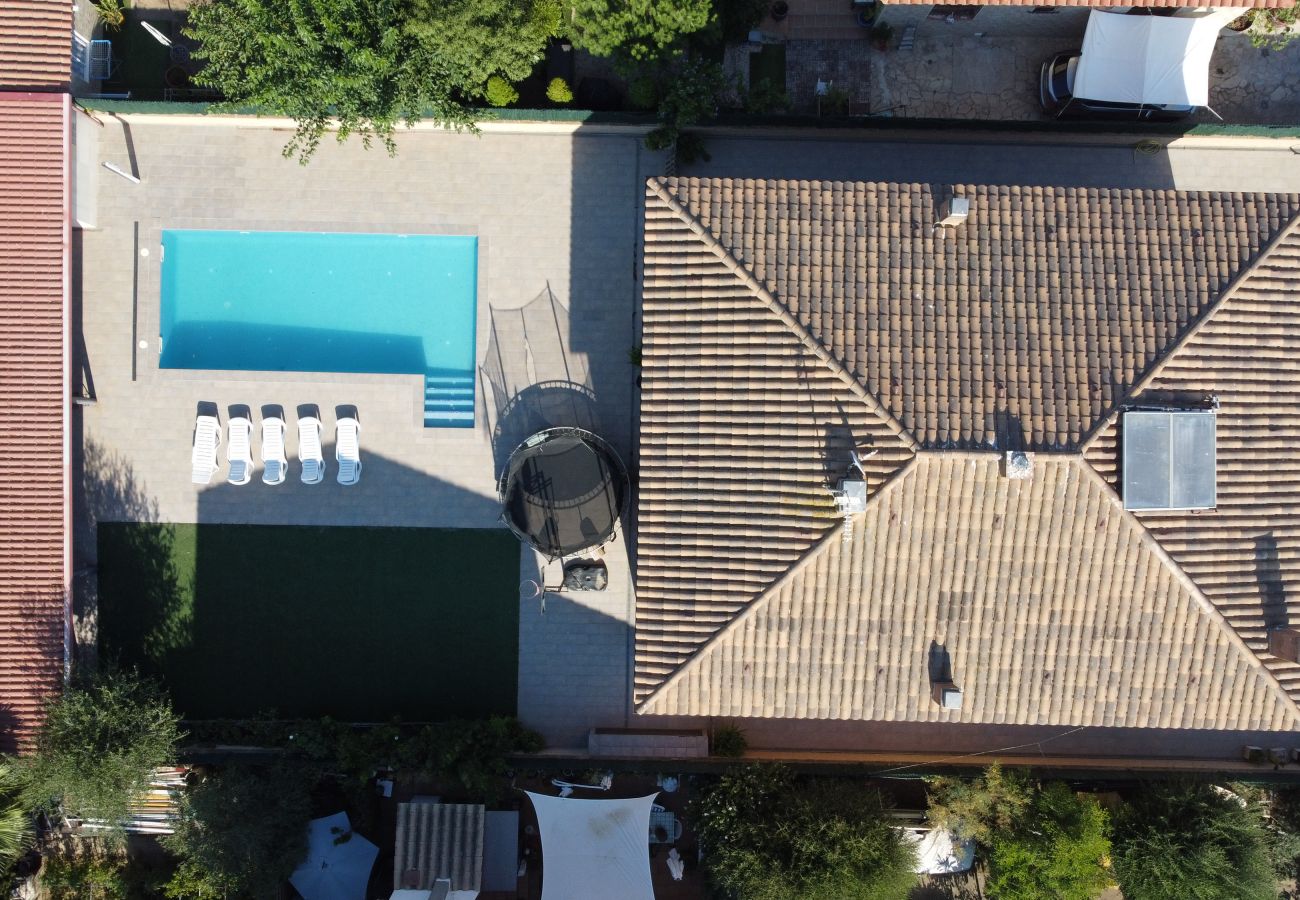 Haus in Torroella de Montgri - Zwei in einem mit privatem Pool und Klima