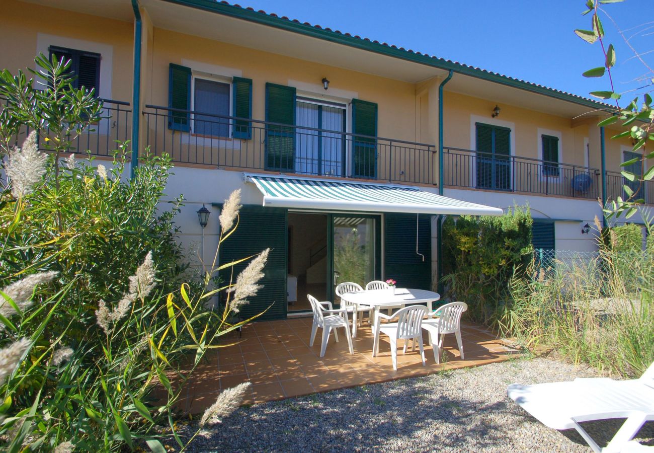 Huis in Torroella de Montgri - Daró 3D 39 - WI-FI, zwembad, open keuken