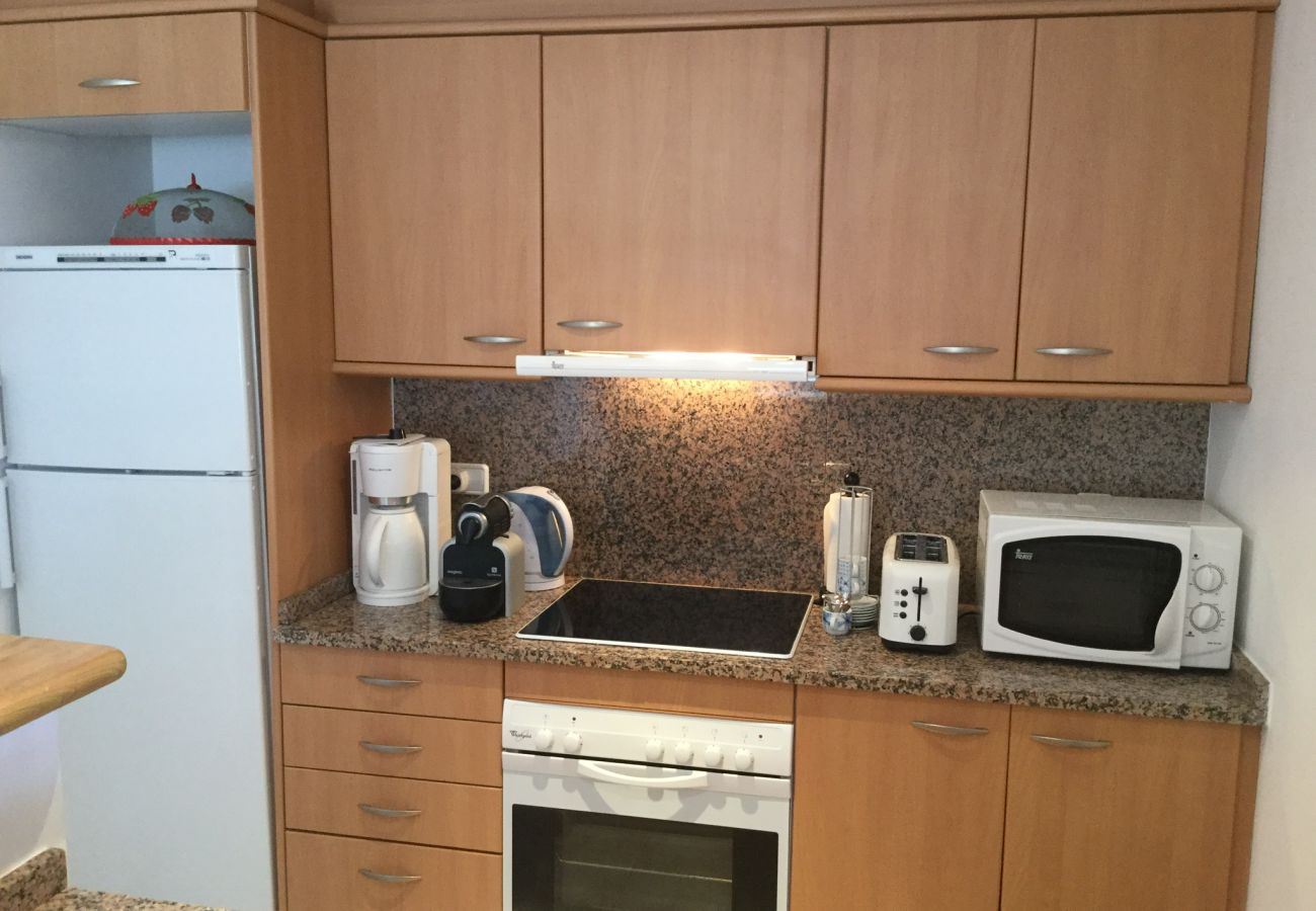 Appartement in Pals - Green Mar 403 - Penthouse met airco, wifi, SAT TV