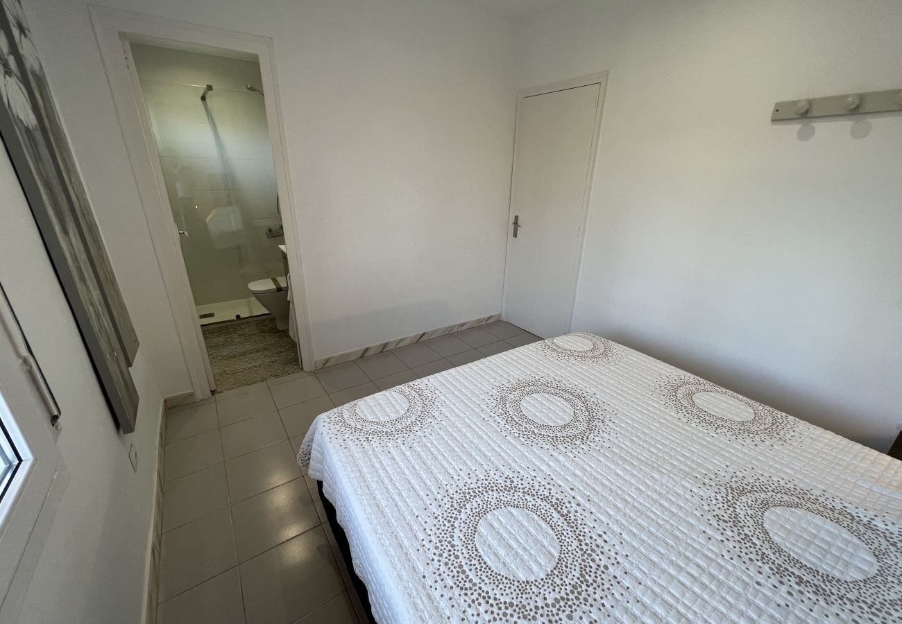 Apartment in Torroella de Montgri - Mare Nostrum 3D 541 - Sea views, A/C, renovated