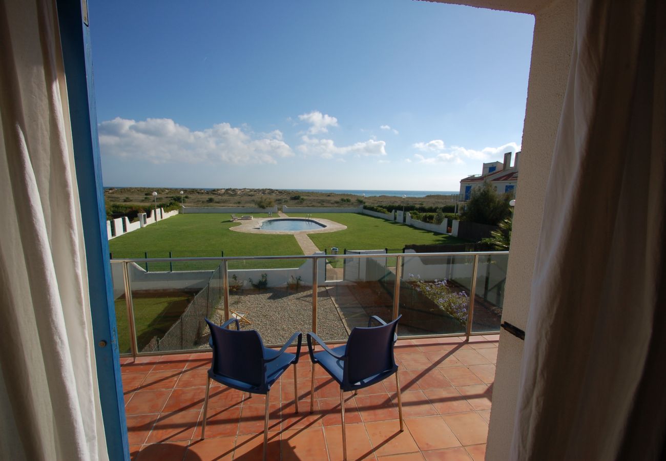 House in Torroella de Montgri - Les Dunes 09 - Beachfront and with pool