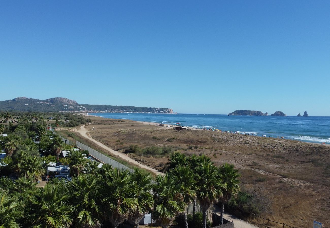 Apartment in Torroella de Montgri - TER 12C - Renovated, 80m from the beach and with pool